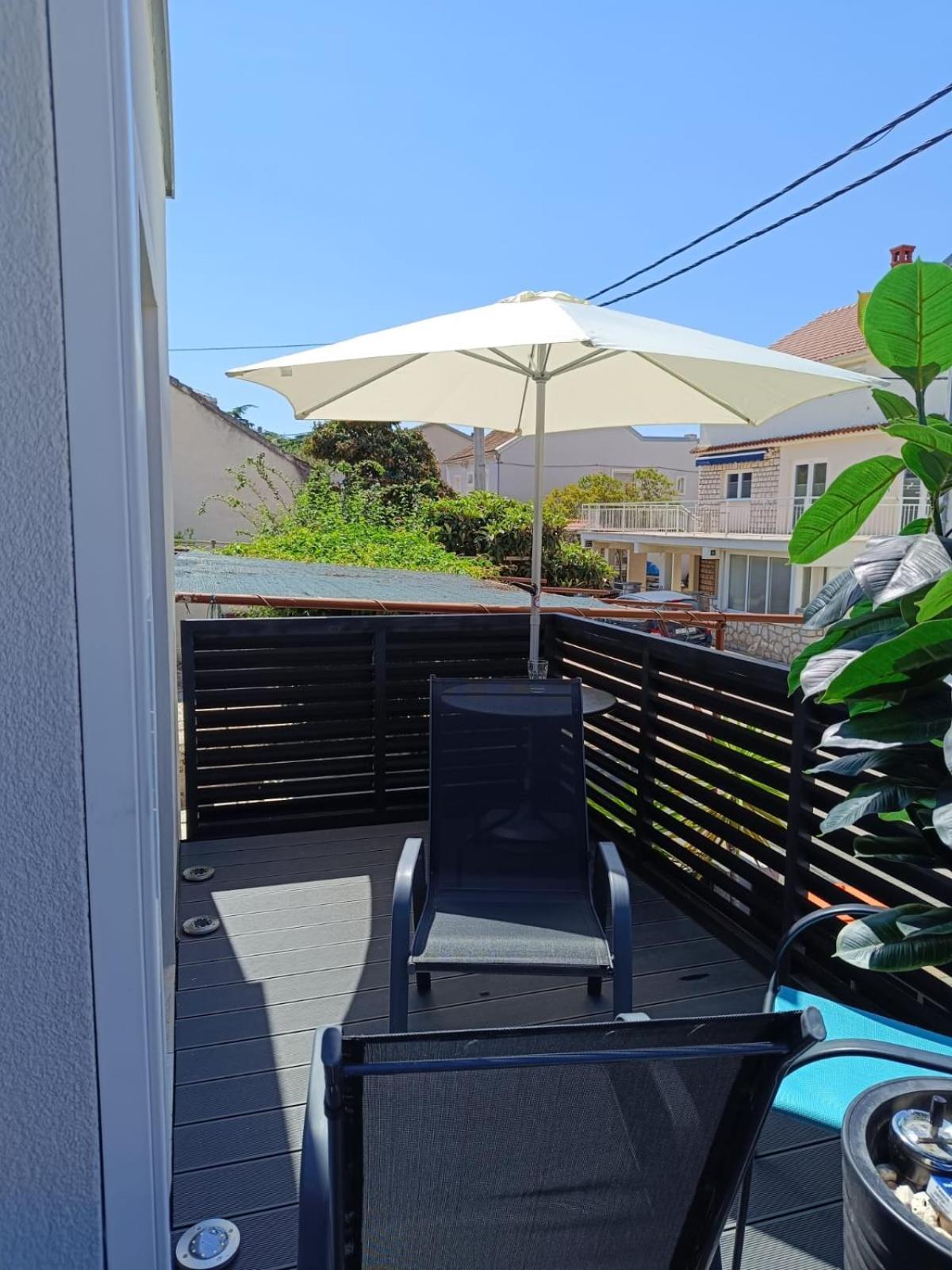 Apartament & Biograd Paszman *
